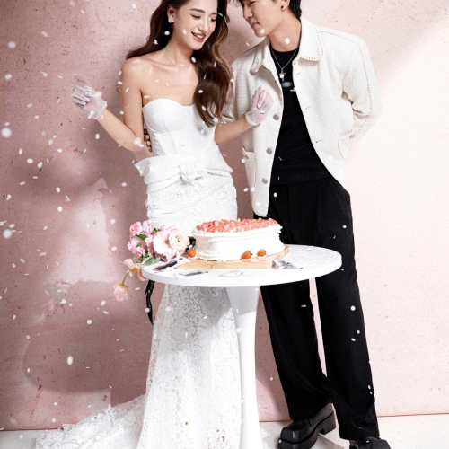 Pre-Wedding Concept "Lễ Cưới Hồng"