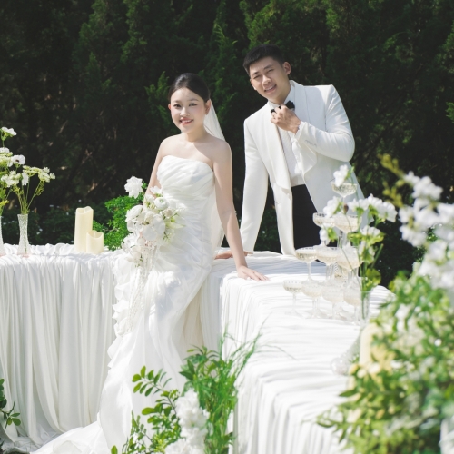 Concept  Bàn Cong (Phụ phí 2 triệu)