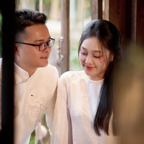 Couple (Hồng Gấm)