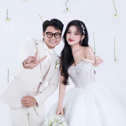 Phúc - Thảo (Concept Hoa Rơi)