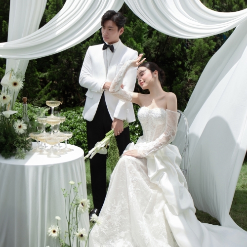 Concept tiệc lụa trắng (phụ phí 2 triệu)