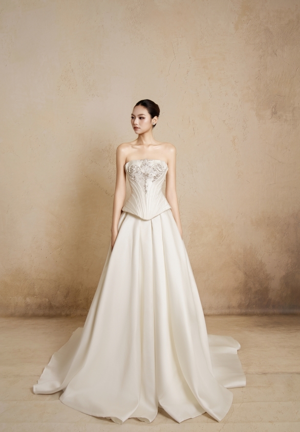 LX72